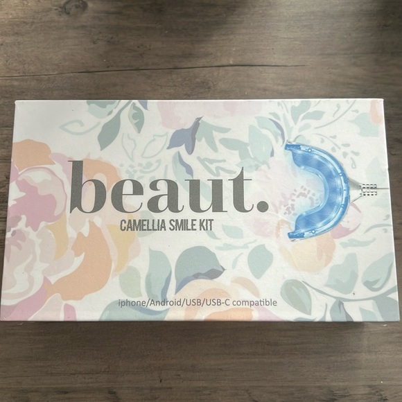 Beaut. Camellia smile kit - Picture 2 of 4